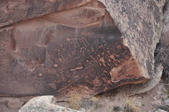 A mais famosa pintura rupestre americana, no Petrified Forest National Park, no Arizona - Estados Unidos